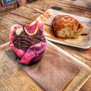 Chocolate muffin and cinnamon bun! at Ziva To Go - Market in Mallorca