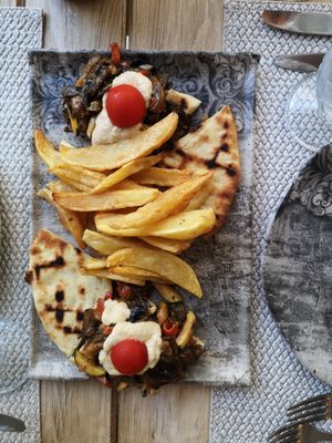 Vegan gyros, with hummus instead of tzatiki at Yard of Taste in Zakynthos