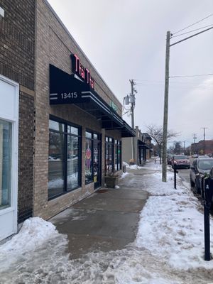 Front entrance  at Thai Thai in Lakewood