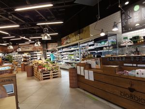 Shop at bio&bio - Oktogon in Zagreb