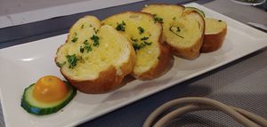 Garlic bread at Land of Freedom in Fuerteventura