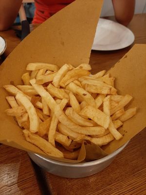 Batatas sticks at Star Pub in Sorrento