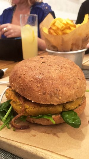 homemade chickpea burger with onion and spinach  at Star Pub in Sorrento