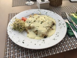 Cannelloni with lots of sauce at Me Gusta in Mallorca