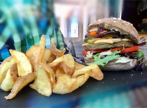 Burger at Me Gusta in Mallorca