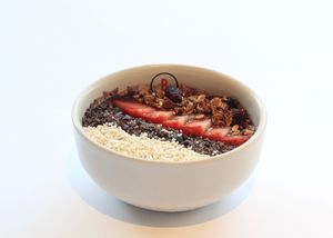 Delicious acai bowl, is almost vegan, just the granola isn't because of the honey.  at Basico Food & Juice in Mexico City