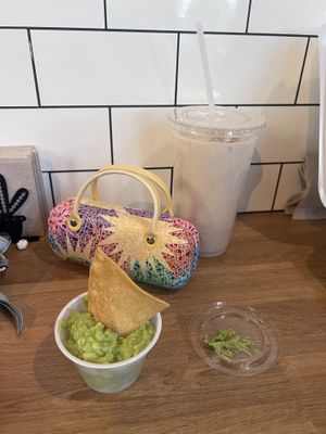 Chips & guacamole + horchata 💃  at Taqueria La Venganza in Oakland