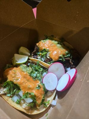 Pollo and Asada tacos at Taqueria La Venganza in Oakland