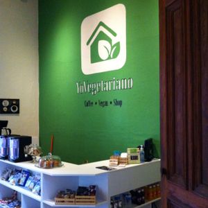 The shop at YoVegetariano in Saltillo