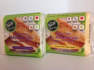 quesos veganos at YoVegetariano in Saltillo