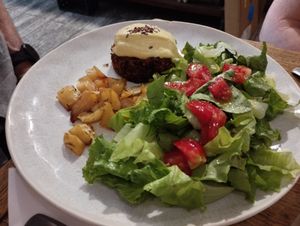 Vegan burger at Carduccio in Florence