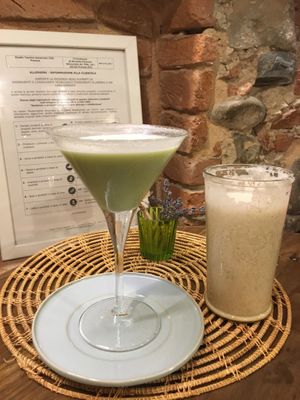 Iced matcha with coconut milk and an oat smoothie  at Carduccio in Florence