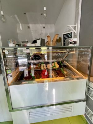 Cold case  at Vegestacja in Warsaw