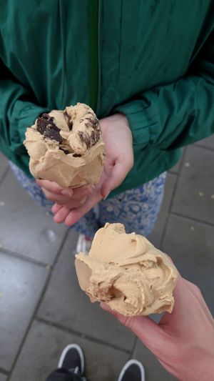 Snickers & Caramel + Cocos at Vegestacja in Warsaw