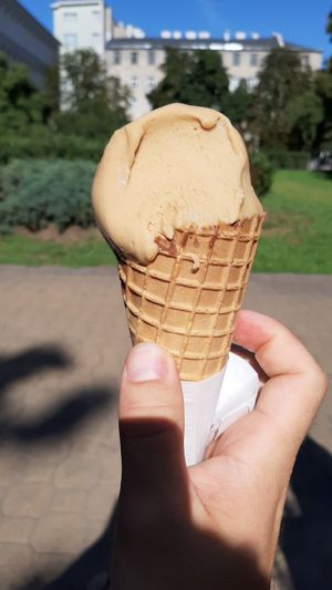 Salted caramel at Vegestacja in Warsaw