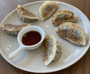 Pan fried vegetable dumplings at LN Fortunate Coffee 幸福咖啡 - Kwai Hing in New Territories