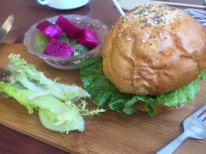 Quinoa Black Bean Burger Set at LN Fortunate Coffee 幸福咖啡 - Kwai Hing in New Territories