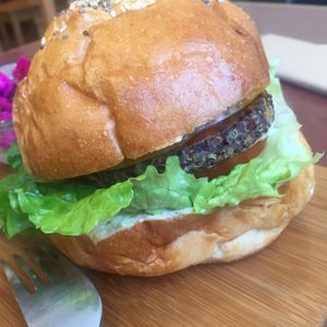 Quinoa Black Bean Burger at LN Fortunate Coffee 幸福咖啡 - Kwai Hing in New Territories