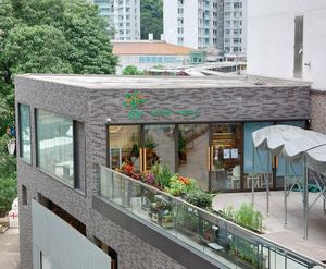 Shop front at LN Fortunate Coffee 幸福咖啡 - Kwai Hing in New Territories