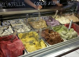 3 vegan options at StikkiNikki - Gotgatan in Stockholm