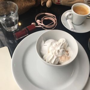 Ice cream takes you to heaven at Janine Loves Sunday in Paris