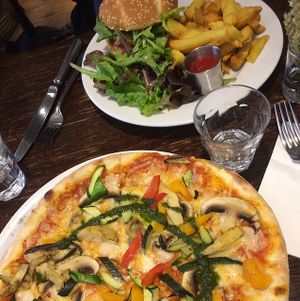 veggie burger / pizza  at Janine Loves Sunday in Paris
