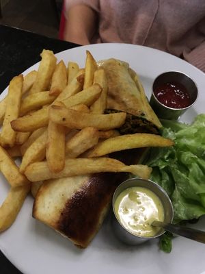 Kebab  at Janine Loves Sunday in Paris