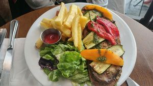 tasty veggies on a piece of crunchy bread at Janine Loves Sunday in Paris