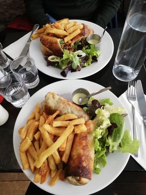 Kebab at Janine Loves Sunday in Paris