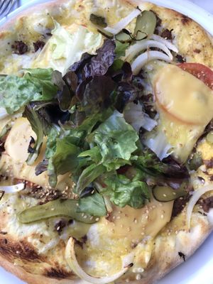 Very delicious vegan pizza! at Janine Loves Sunday in Paris