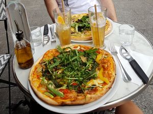 Pizza at Janine Loves Sunday in Paris