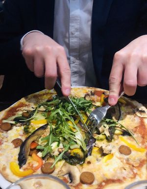 Great pizza at Janine Loves Sunday in Paris