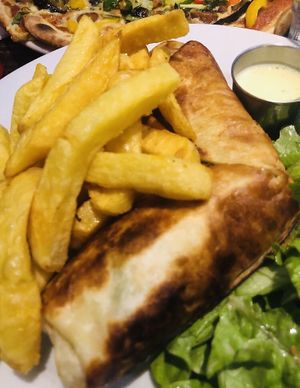 Kebab at Janine Loves Sunday in Paris