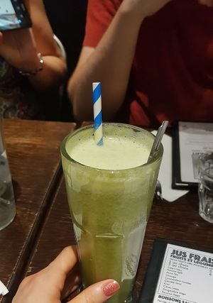 Jus vert at Janine Loves Sunday in Paris