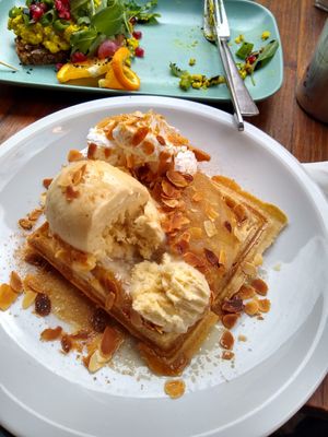 Waffle special at Cafe Neue Liebe in Berlin