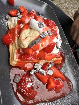   at Cafe Neue Liebe in Berlin