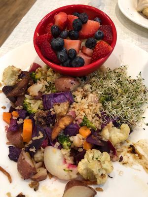 Vegan Hippie Hash at Anna's House - Plainfield in Grand Rapids