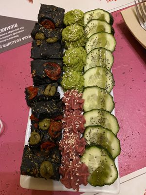 Starter (hummus mix) at Sanissimo - Opera in Madrid