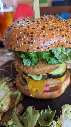 Hipster burger at Sanissimo - Opera in Madrid