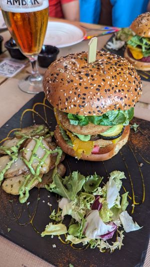 Hipster burger at Sanissimo - Opera in Madrid