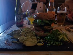 La Hamburguesa Hipster at Sanissimo - Opera in Madrid