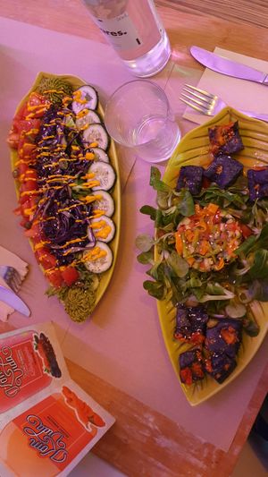 Salad and ceviche at Sanissimo - Opera in Madrid