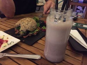 Bland smoothie that was supposed to be dark pink, like in the picture... at Sanissimo - Opera in Madrid