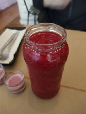 Juice at Sanissimo - Opera in Madrid