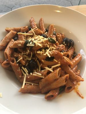 Penne mit Tomatensoße, Oliven und basilikum 🌱 at Kiez Vegan - Warschauer Str in Berlin