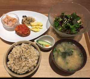 Evah plate at Evah Dining Macrobiotic - Hakata Riverain Mall in Fukuoka