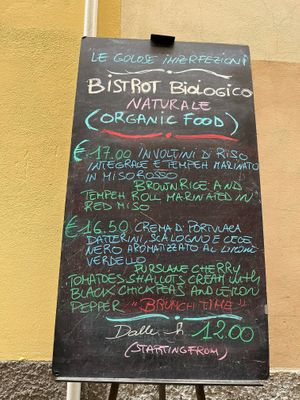 Specials board  at Le Golose Imperfezioni in Como