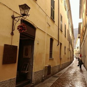 Street View at Le Golose Imperfezioni in Como