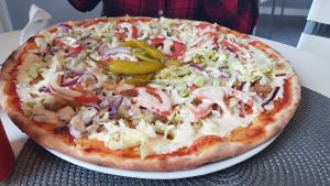 Vegan Super kebab at Helan & Halvan in Linkoping