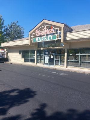  at Nature's Market in Kent